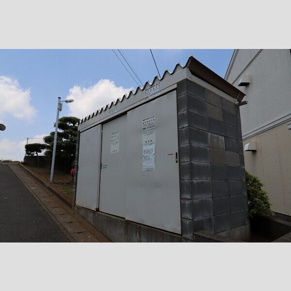 セジュール新八柱　B ゴミ箱