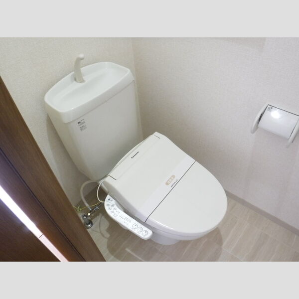 セジュール山の根205号室 温水洗浄暖房便座
