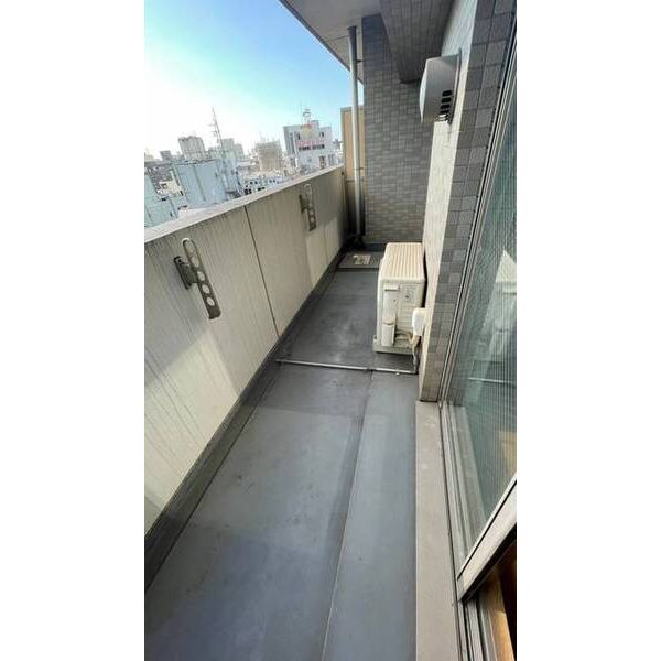 メゾン・ド・ヴィレ千葉中央1301号室 バルコニー