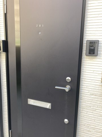 マティコートつつじヶ丘201号室 玄関