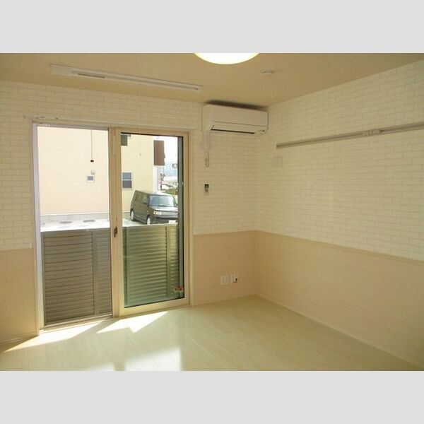 グレイズシア105号室 居室