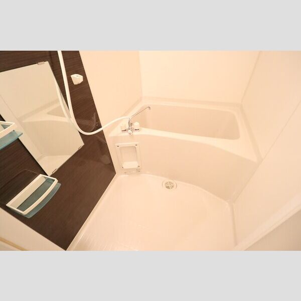 ヴィラ・グランメールⅡ 浴室