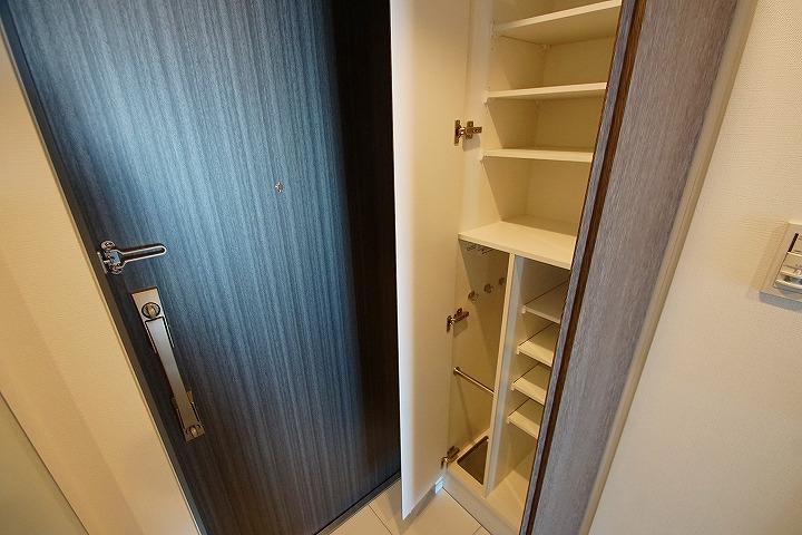 ・AR向島7階 玄関