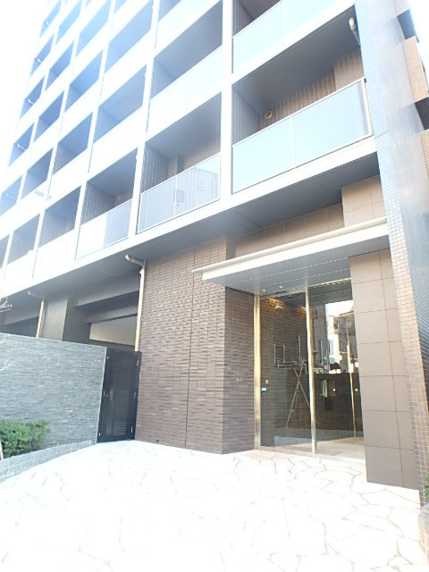 ガーラ・プレシャス渋谷6階 落ち着いたエントランスです