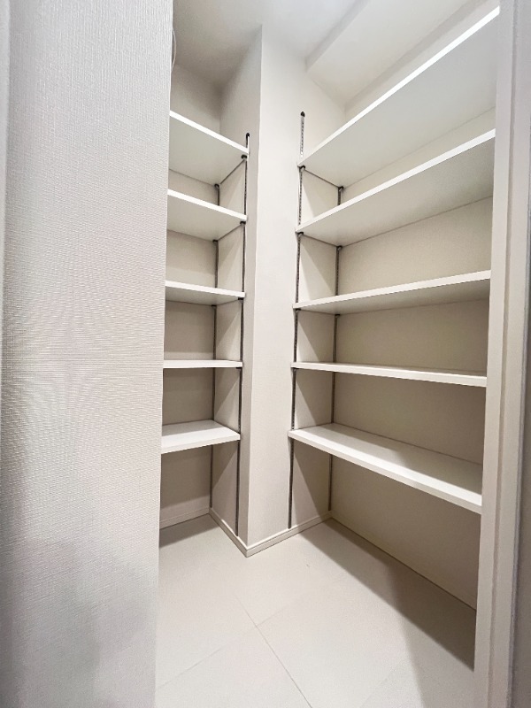 クロスレジデンス飯田橋 収納