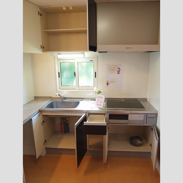 ヴェルドミール202号室 システムキッチン