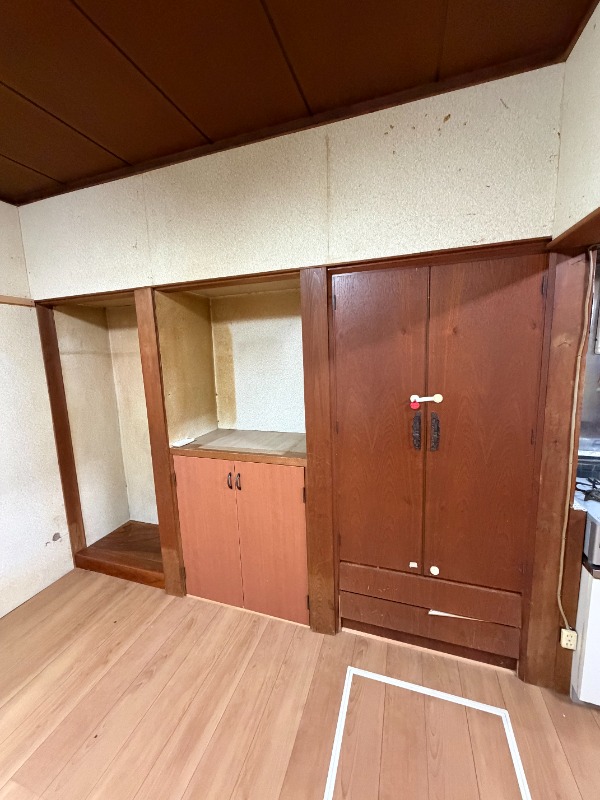 堀の内町1丁目戸建 収納