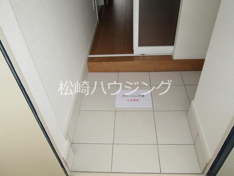 ＢＥＷＥＬプラス 玄関