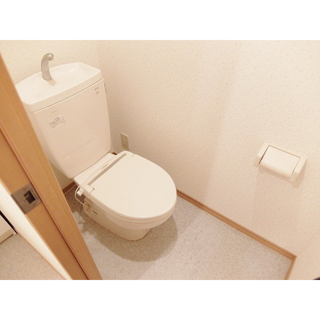 アムール ラ ペ202号室 内観