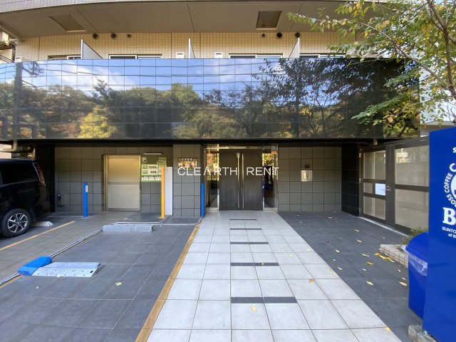 コンシェリア早稲田Ｇｒｅｅｎ Ｆｏｒｅｓｔ 上質な雰囲気のエントランス