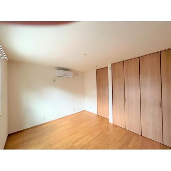 世田谷区深沢7丁目戸建北棟 リビング