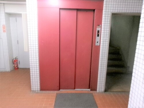 コスモ２3階 エレベーター　※前回募集時2023年9月撮影の写真