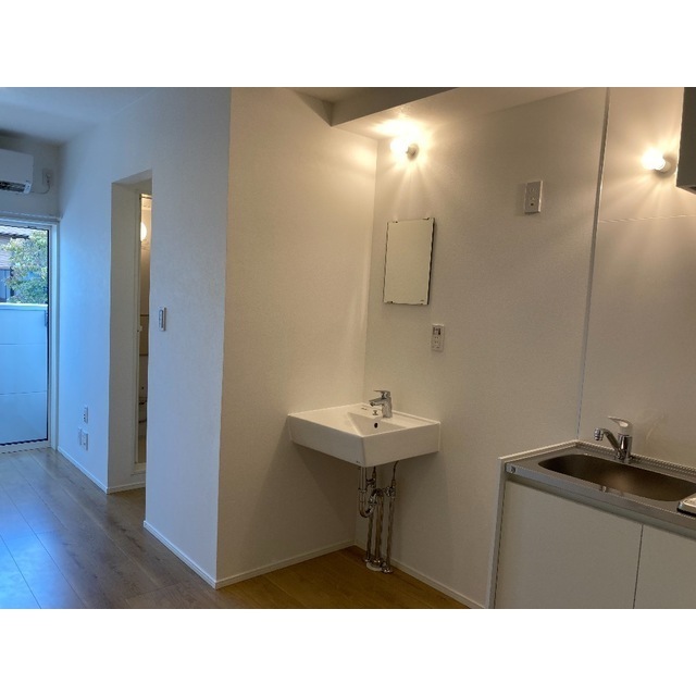 MQuarto江田 内観