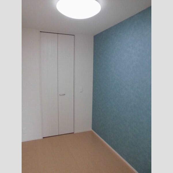 クイーン・ヒルズ306号室 洋室