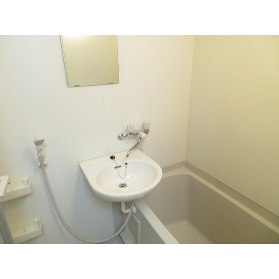 フローラ富士見台 内観