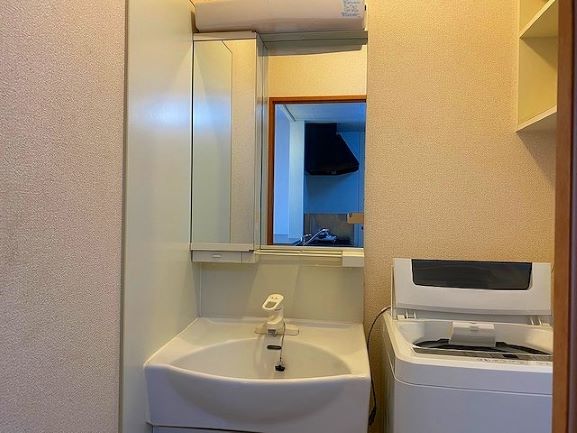 レオパレスヴェルドミール東部台101号室 内観