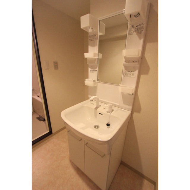 ラルジュテール 内観