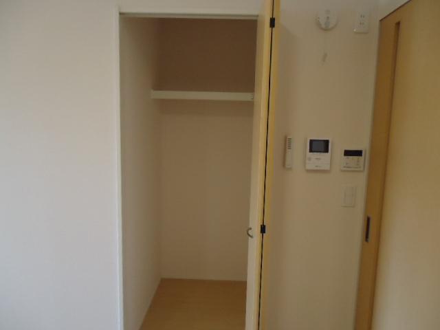 クリエイトⅢ リビング収納