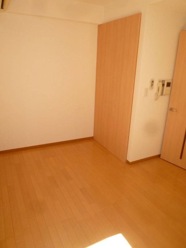 FLAT・N1階 部屋その他