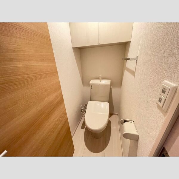 メゾンサニーサイド トイレ