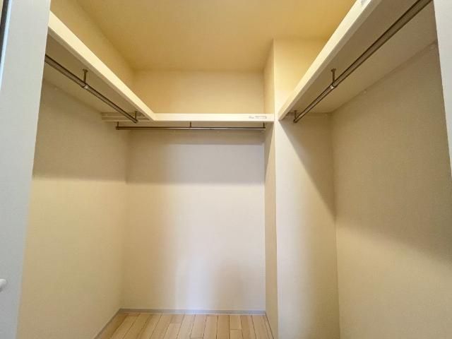 カーネル　ベイス102号室 ウォークインクローゼット