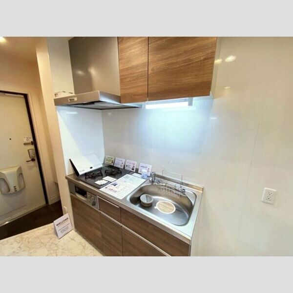 ジョーヌエトワール101号室 システムキッチン