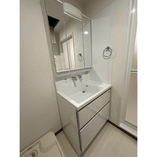 La　Libeｌｌule　二本榎208号室 内観