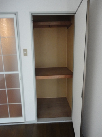 ダイヤ板橋コーポ0101号室 収納