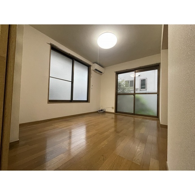 レーベンハイム多摩 洋室１