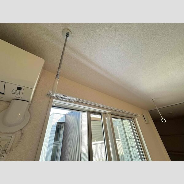 グランウェル202号室 室内物干し