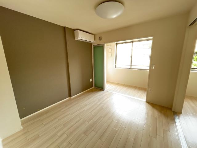 キャメロット八王子102号室 リビング