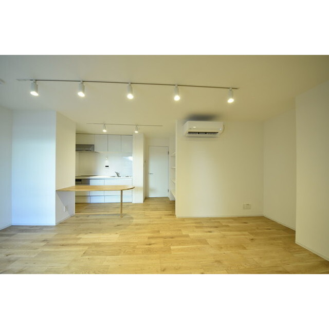 グランパセオ代々木上原0106号室 内観