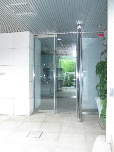 ミュゼ南麻布 エントランス入口