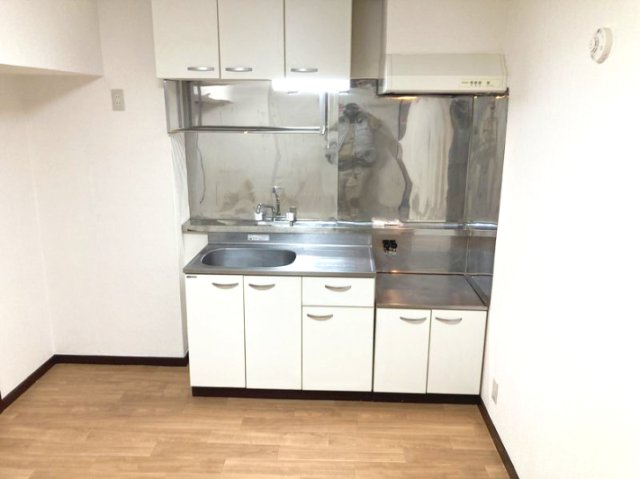 サニーヒルマンション キッチン