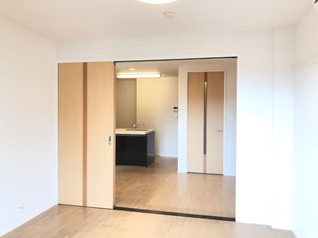 ロビュスト　メゾン 洋室