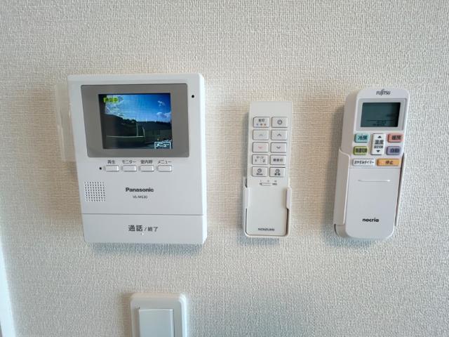 KM Casa新横浜203号室 カメラ付インターホン