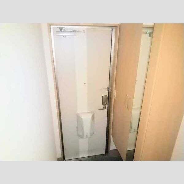 サンリバー 玄関