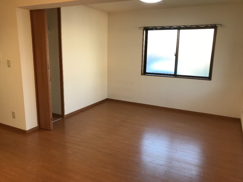 Star ・Ring江戸川1階 内観