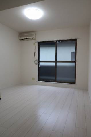 アルカフⅡ2階 ※別部屋写真参照