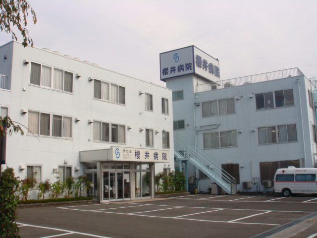 ラリアンス　弐番館 医療法人社団秀仁会櫻井病院まで102ｍ