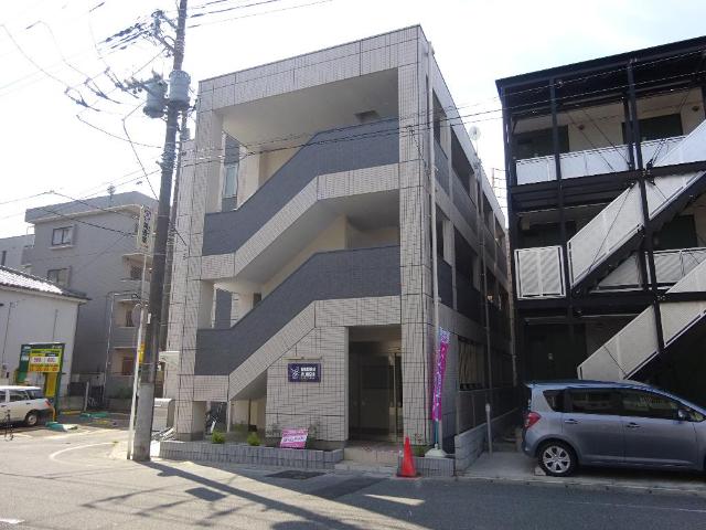 メゾン　プレジール 外観写真（昼）