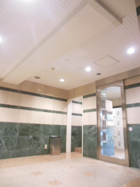 ガラ・ステージ国分寺4階 ロビー