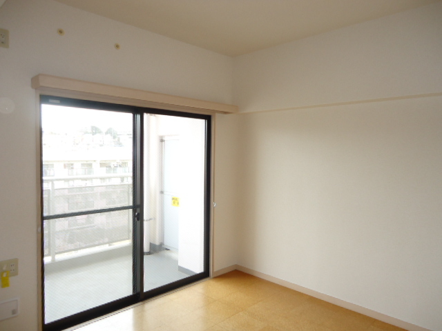 ラ・クラッセ西寺尾0214号室 同建物別部屋の参考画像