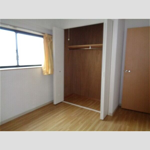 カーサフィオーレ405号室 洋室