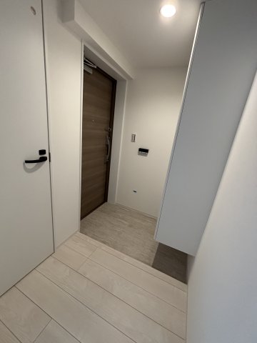 ブライト住吉402号室 玄関