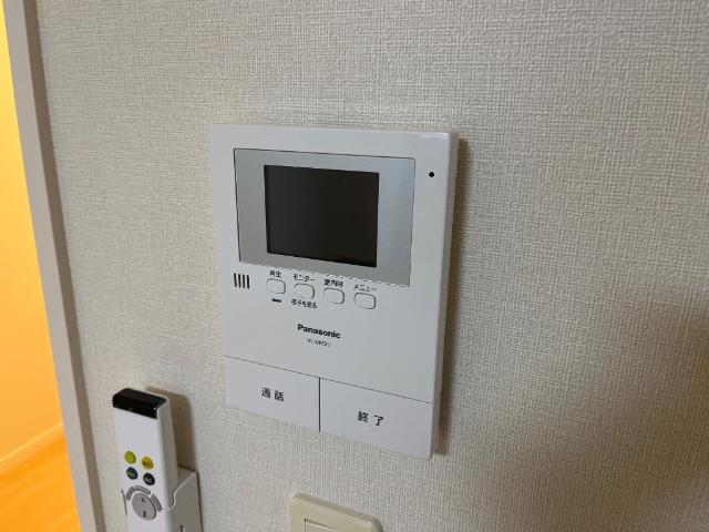 ゴールドクレスト カメラ付インターホン（イメージ）
