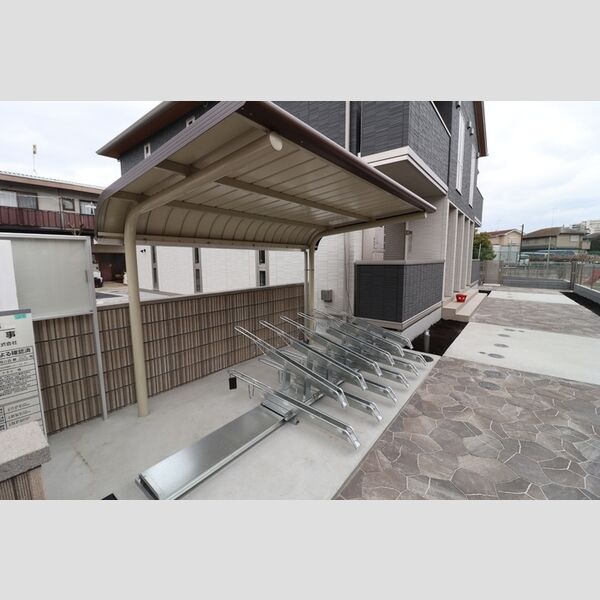 ソレイユ・ルヴァン 駐輪場