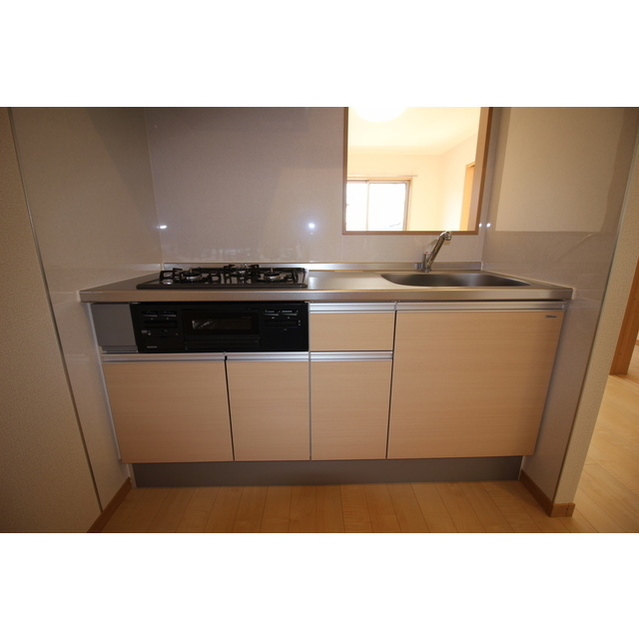 アムール East キッチン