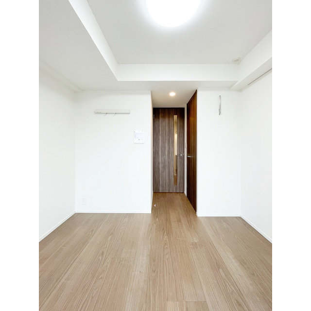 オーパスホームズ南行徳0405号室 リビング