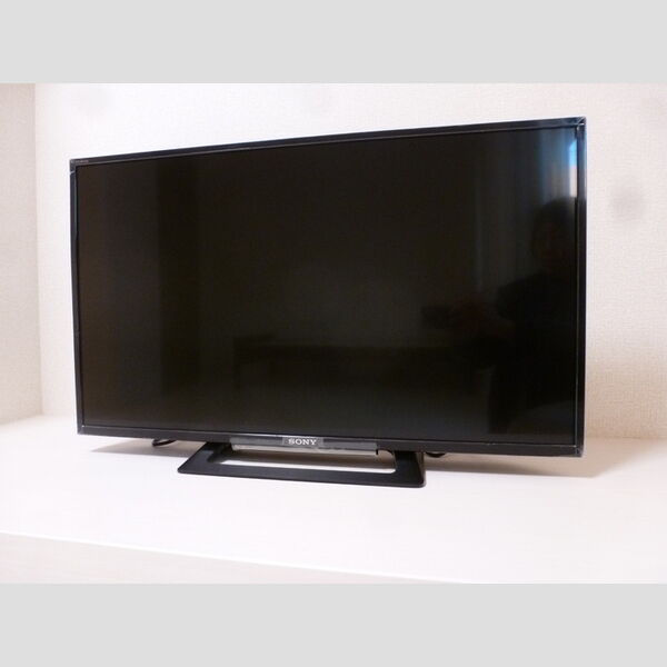 エトワール203号室 32インチTV